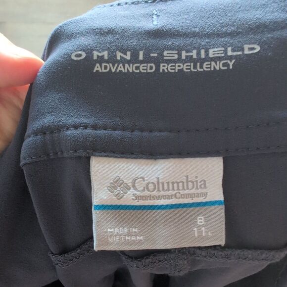 Columbia Shorts Women 8 Purple Omni Shield Bermuda Shorts Stretch - Picture 6 of 6